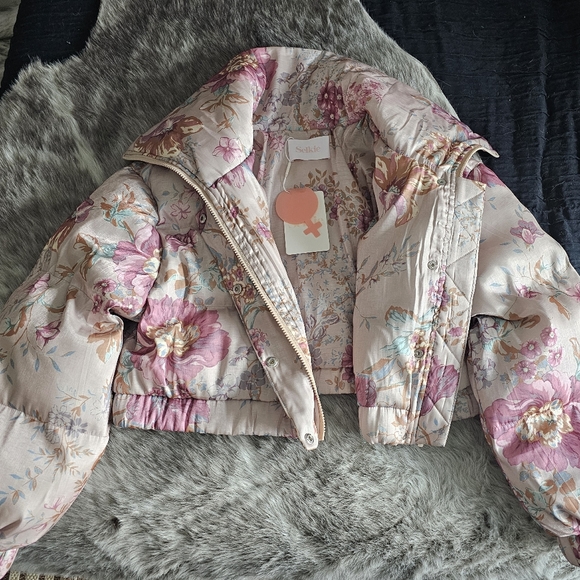 SELKIE The Yorkshire City Shabby Chic Floral Marshmallow Puffer Coat - Picture 9 of 12